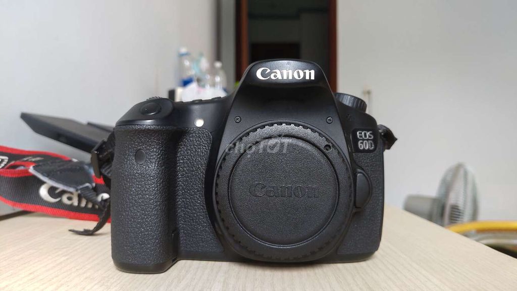 Canon EOS 60D + len Sigma 17-50 f2.8 ít dùng