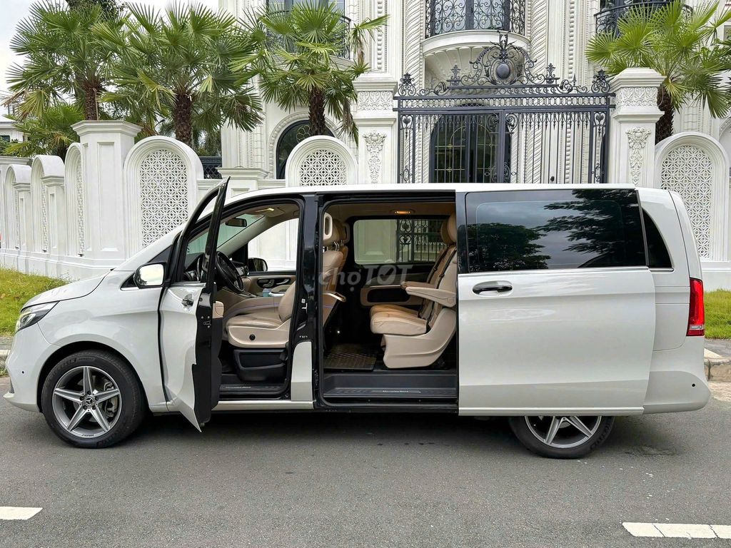 V250 Luxury 2020 zin 3,7 vạn miles. Mua bán Ô tô tại Quận 7 Tp Hồ Chí Minh được đăng bởi Tuấn Luật Sư Nhà Đất hình 1