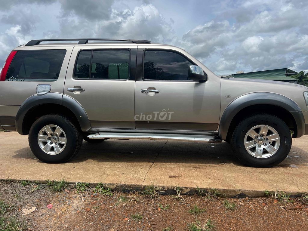 Ford Everest 2009  số sàn máy dầu biển 47. Mua bán Ô tô tại Thành phố Buôn Ma Thuột Đắk Lắk được đăng bởi trung hoà hình 6