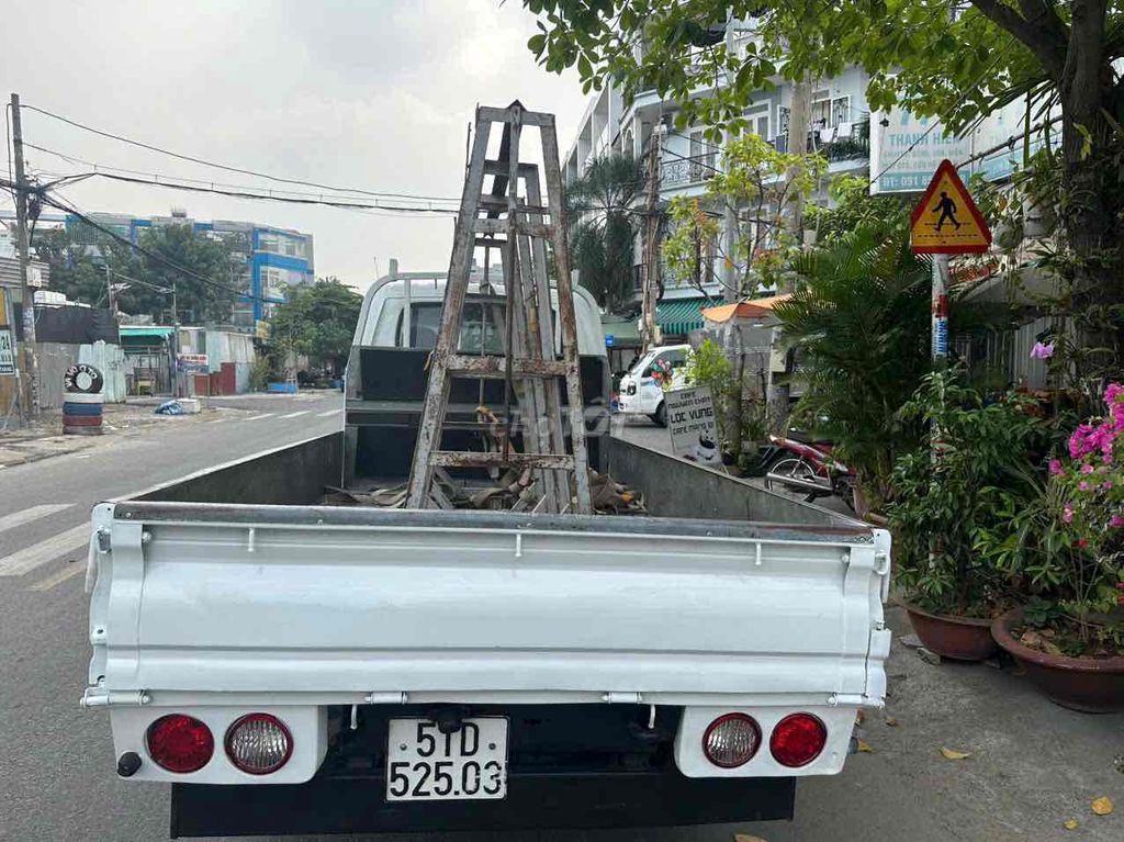 kia bongo iii, 1300 kg, thùng lửng có chữ A