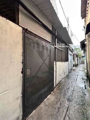 Nhà phố 50 m² · 1 PN · Hẻm 506 Lạc Long Quân