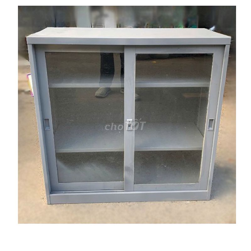 Tủ Hồ Sơ Sắt Kính Xám Đẹp 90%. Mua bán Đồ dùng văn phòng tại Huyện Bình Chánh Tp Hồ Chí Minh được đăng bởi Hằng Hàng Thanh Lý  hình 1