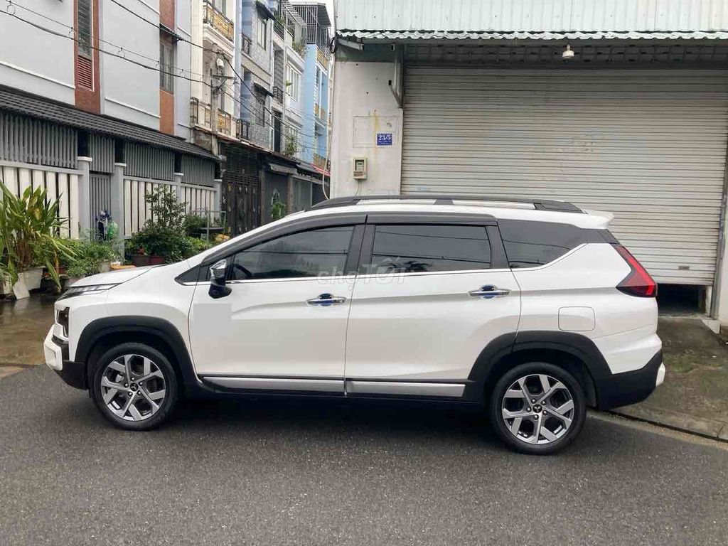 Mitsubishi Xpander Cross 2024 Trắng. Mua bán Ô tô tại Quận 12 Tp Hồ Chí Minh được đăng bởi Hoa hình 4
