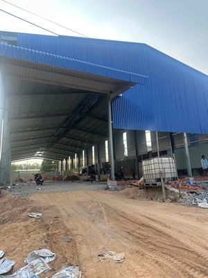 cho thuê xưởng tân uyên bình dương.1200m.50tr. Cho thuê văn phòng, mặt bằng kinh doanh tại Thị xã Tân Uyên Bình Dương được đăng bởi CÔNG TY BĐS CÔNG NGHIỆP BÌNH DƯƠNG