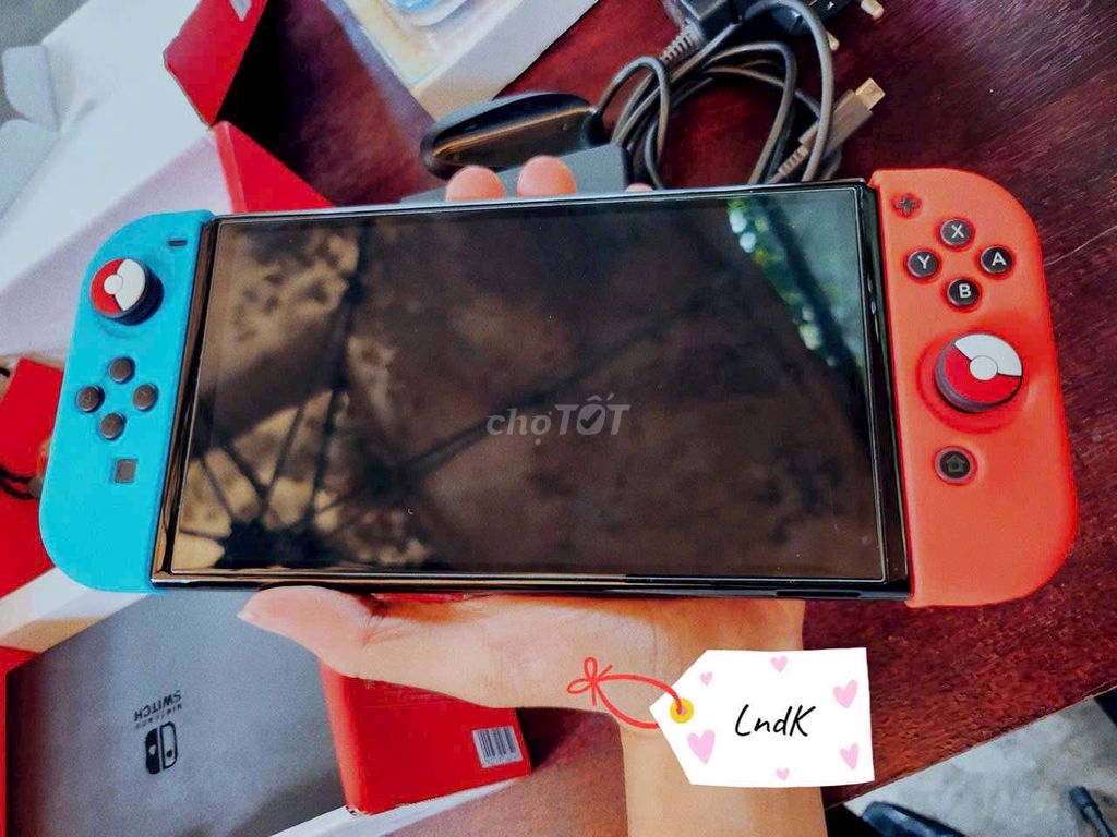 NINTENDO SWITCH OLED, full box, đầy đủ phụ kiện.