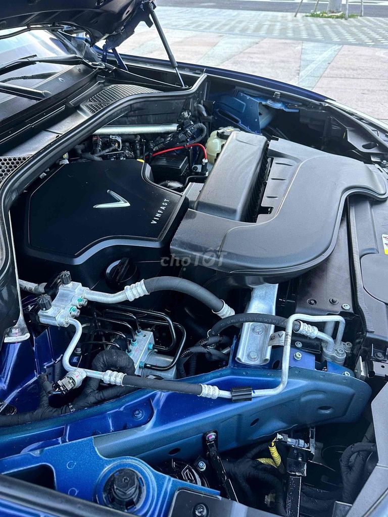 VinFast Lux SA2.0 2019 - 70000 km. Mua bán Ô tô tại Quận Cẩm Lệ Đà Nẵng được đăng bởi Nguyễn Duy hình 20