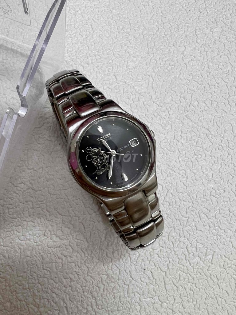 Đồng hồ Citizen Eco-Drive