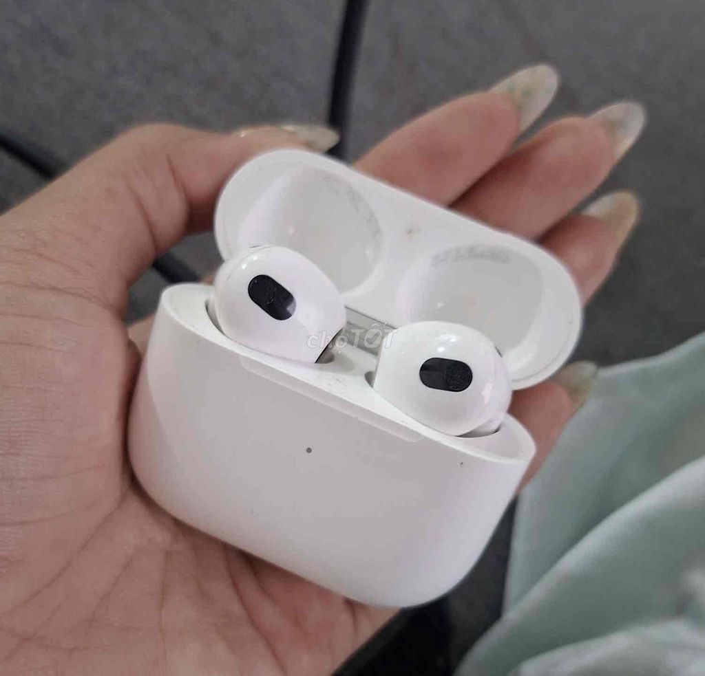 Airpod 3 sạc MagSafe 99%. Mua bán Tivi, Âm thanh tại Quận 6 Tp Hồ Chí Minh được đăng bởi Thuận Phan hình 1