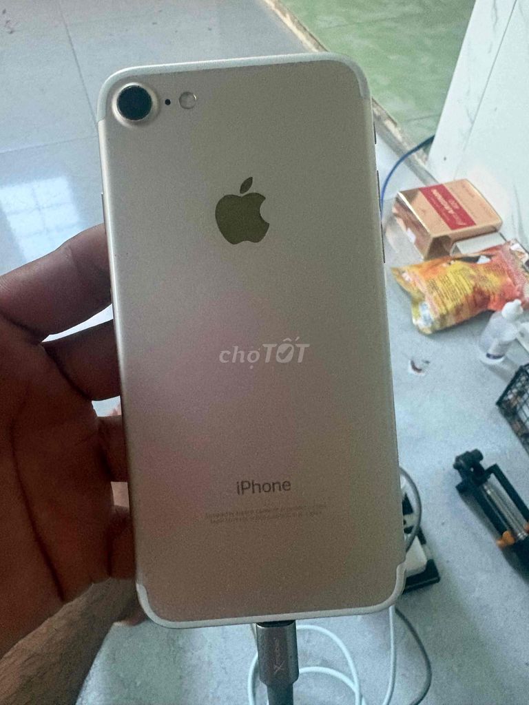 Apple iPhone 7 32GB Vàng. Mua bán Điện thoại tại Quận Ngũ Hành Sơn Đà Nẵng được đăng bởi hung hình 1
