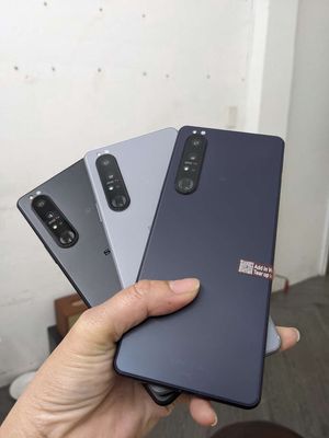 BÁN SONY XPERIA 1 MARK 3 RAM12G /256G. Mua bán Điện thoại tại Thành phố Thủ Dầu Một Bình Dương được đăng bởi Anh Store