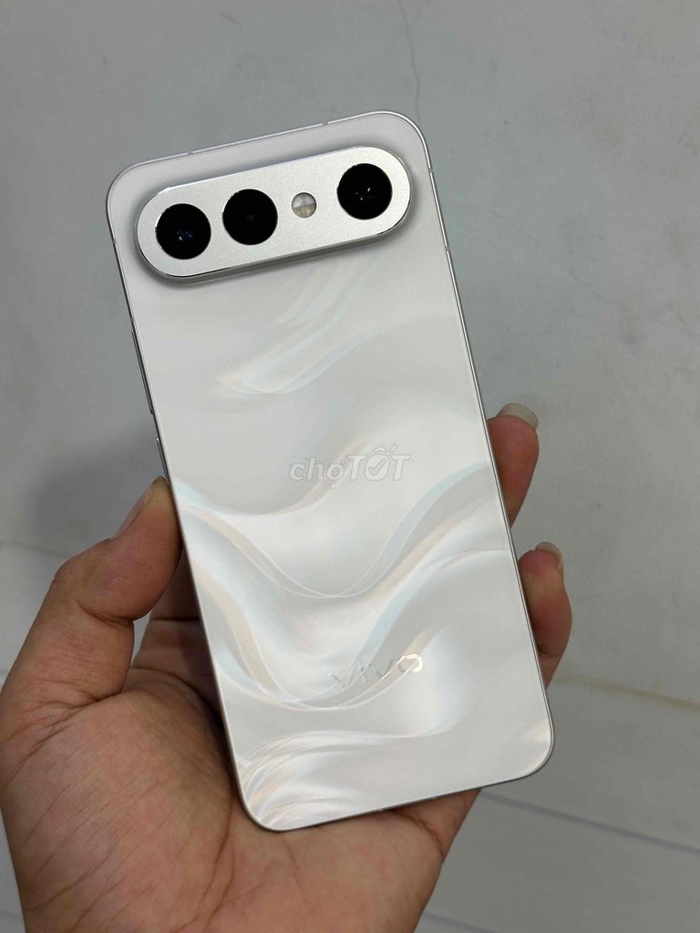 Vivo S50 Pro mini  12/512GB zin99% sạc ít lần +sạc. Mua bán Điện thoại tại Quận Bình Tân Tp Hồ Chí Minh được đăng bởi thành loc  hình 1