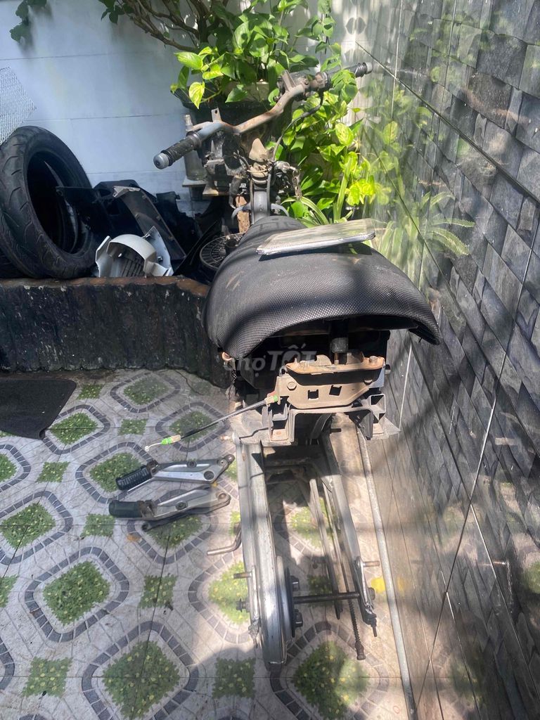 future 2004 9 chủ. Mua bán Phụ tùng xe tại Quận Bình Thạnh Tp Hồ Chí Minh được đăng bởi huy hình 2