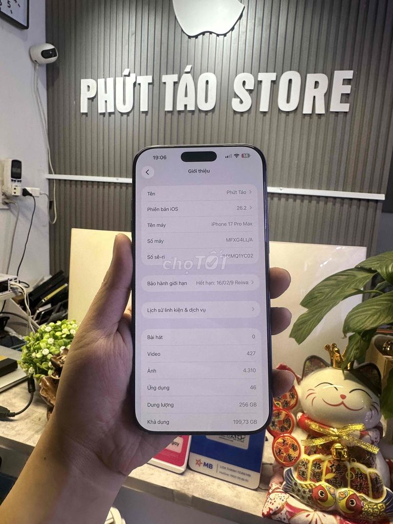 iPhone 17 Pro Max 256GB lock Xanh đã thay màn hx. Mua bán Điện thoại tại Quận 12 Tp Hồ Chí Minh được đăng bởi HP hình 1