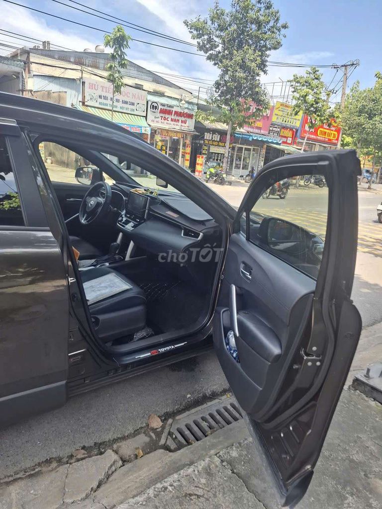 Toyota cross 2022 1.8V - 74 km ( chính chủ). Mua bán Ô tô tại Thành phố Dĩ An Bình Dương được đăng bởi hai hình 9