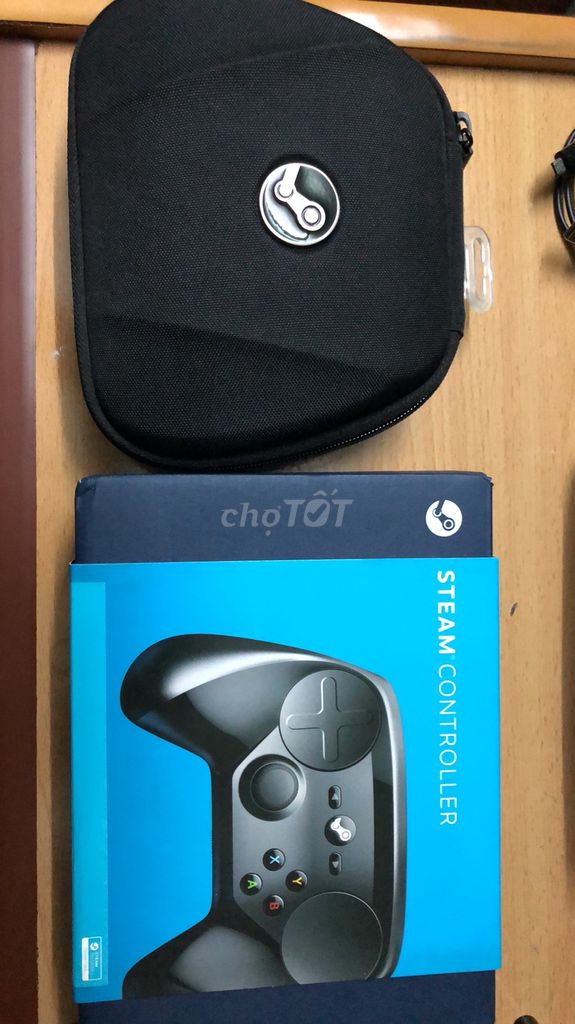Tay cầm chơi game Steam Controller + Case. Mua bán Phụ kiện (Màn hình, Chuột...) tại Quận Bình Thạnh Tp Hồ Chí Minh được đăng bởi Lucifer hình 1