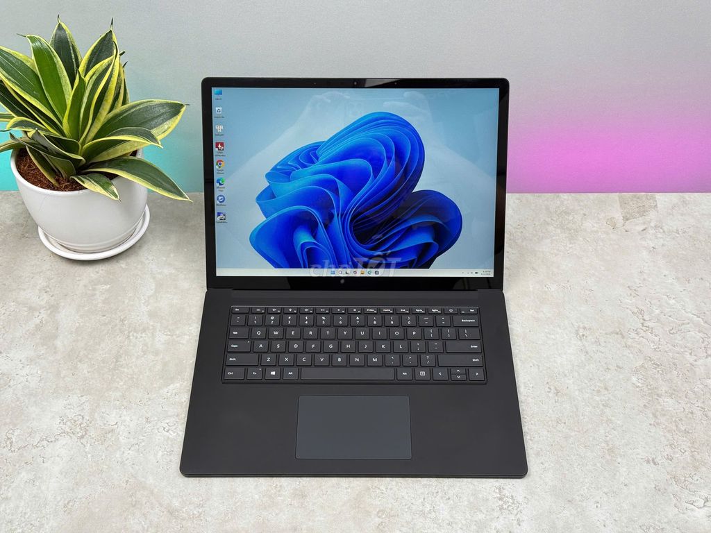 Surface Laptop 3 Ryzen 5 15 inch 16GB/256GB Đen. Mua bán Laptop tại Thành phố Thủ Đức Tp Hồ Chí Minh được đăng bởi Đức Tính Zcomputer Thủ Đức hình 1