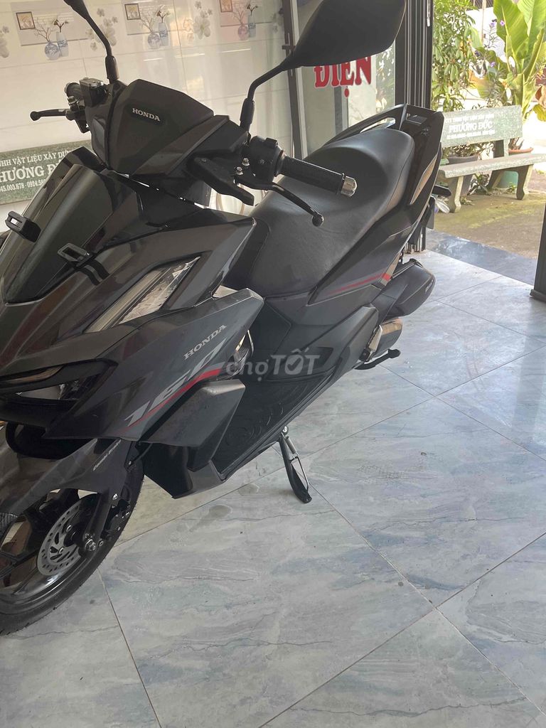 cần bán vario 160 bs víp. Mua bán Xe máy tại Quận 12 Tp Hồ Chí Minh được đăng bởi Bang Pham hình 2