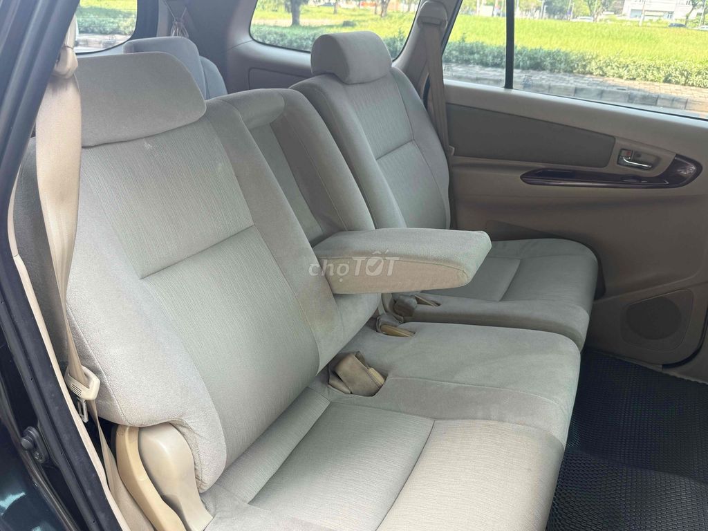 Toyota Innova 2006 G - 240000 km. Mua bán Ô tô tại Quận 7 Tp Hồ Chí Minh được đăng bởi Gia Bảo  hình 3