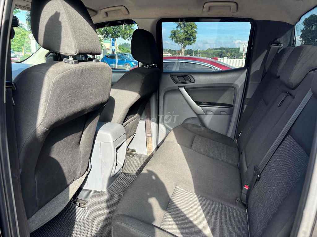 Ford Ranger 2016 XLS 2.2L 4x2 MT - 130000 km. Mua bán Ô tô tại Thị xã Thái Hòa Nghệ An được đăng bởi OTO HOANGQUAN hình 7