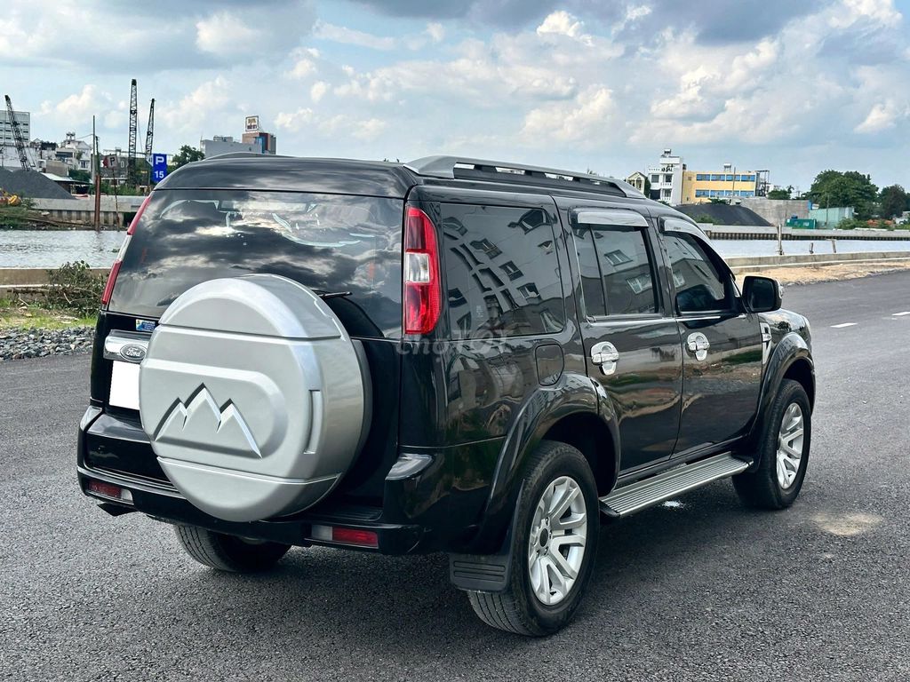 Ford Everest AT Đki 2016 Máy dầu. Mua bán Ô tô tại Quận Gò Vấp Tp Hồ Chí Minh được đăng bởi A Phát 368 hình 8