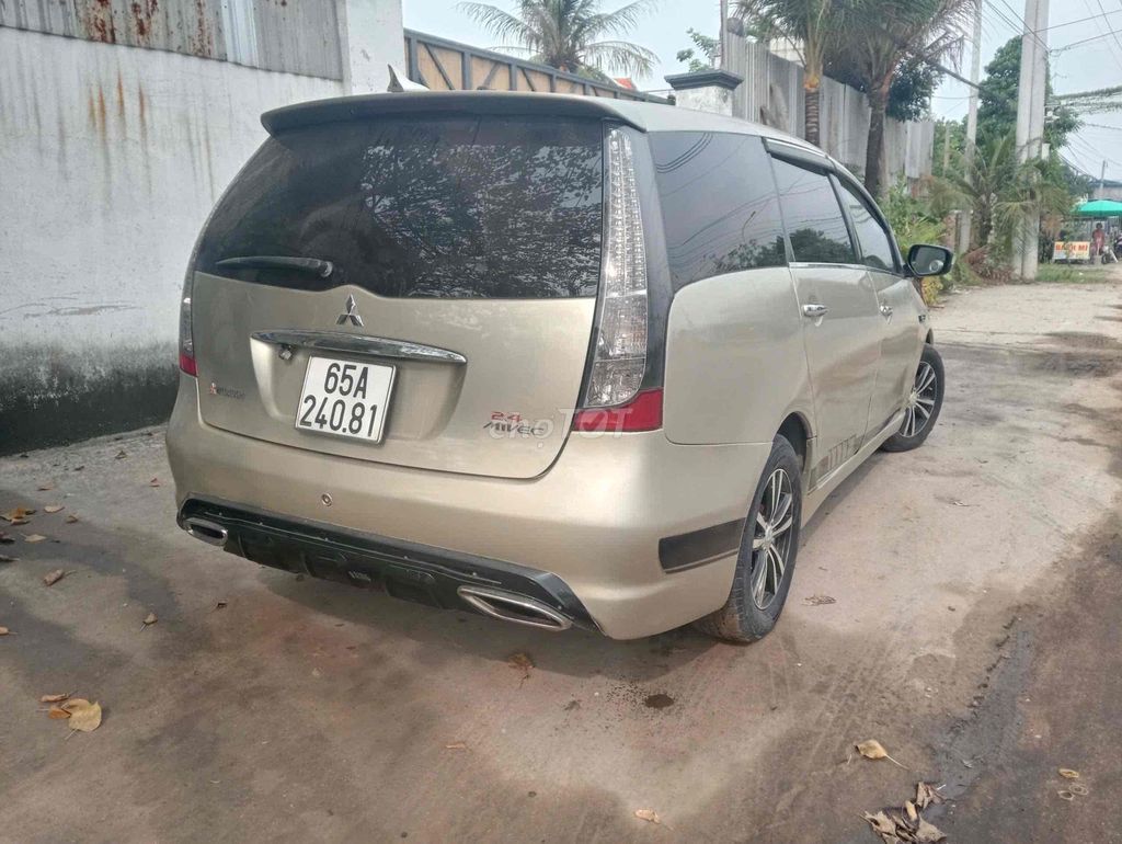 Mitsubishi Grandis 2005 7 chỗ gd ngon giá rẻ. Mua bán Ô tô tại Thành phố Thuận An Bình Dương được đăng bởi Kim Nam Auto Tom  hình 3