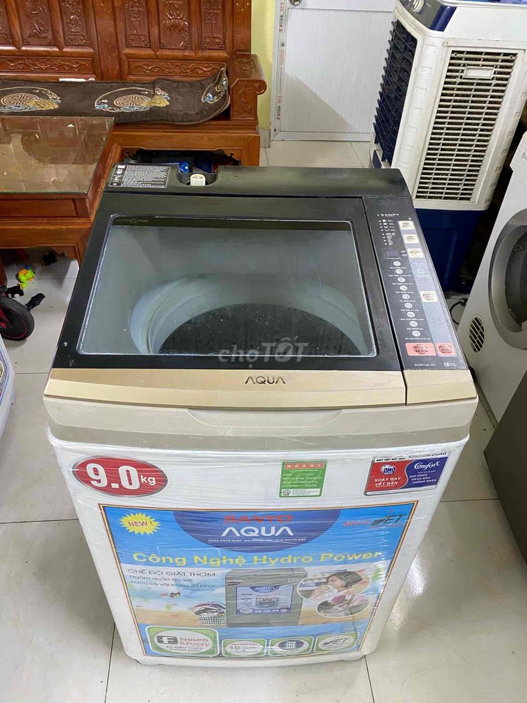 máy Aqua 9kg đời mơi mặt đen