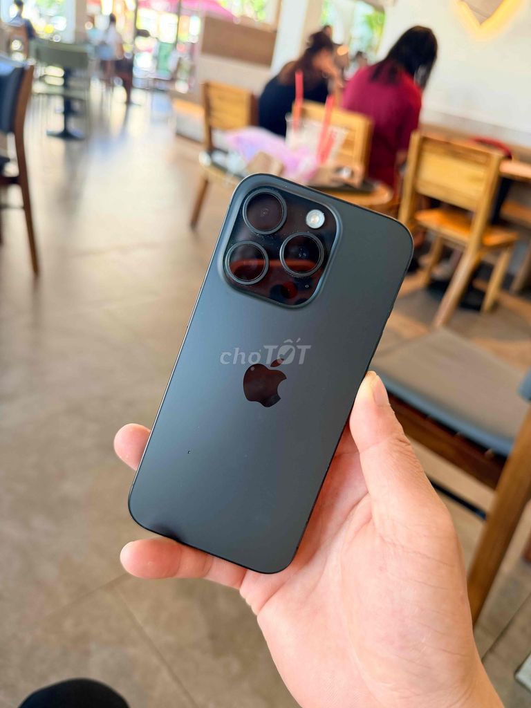 15 Pro 256GB Đen k dùng sim. Mua bán Điện thoại tại Thành phố Huế Thừa Thiên Huế được đăng bởi Vsmart Thu Mua Điện Thoại Laptop  hình 1