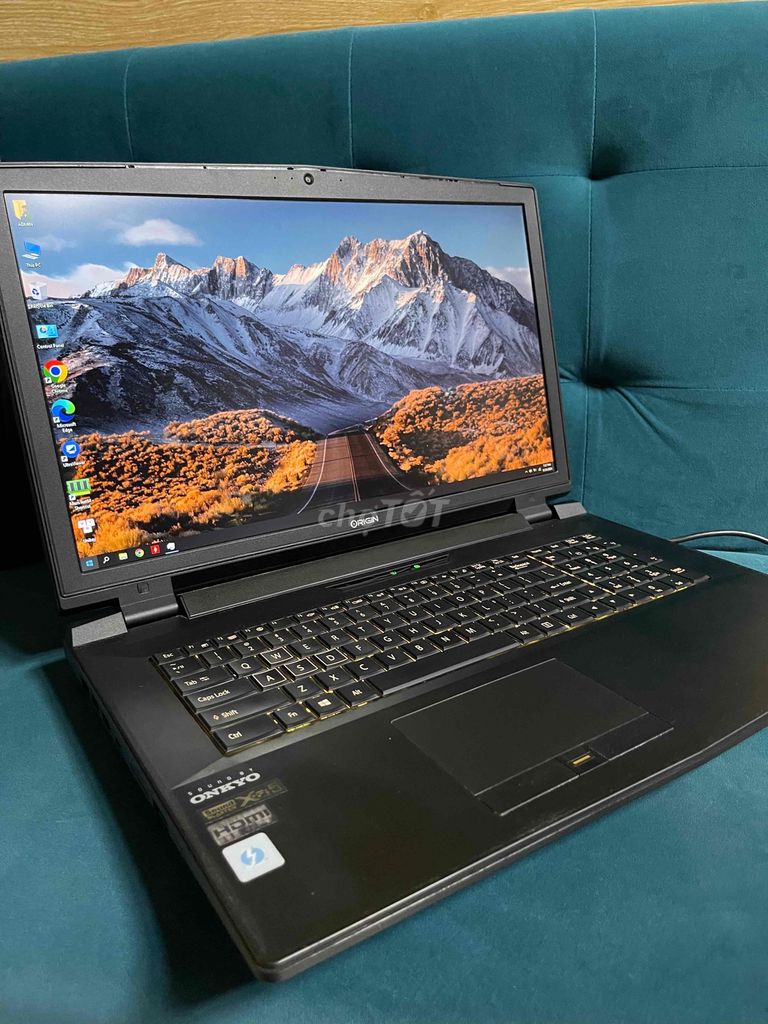 Laptop GAMING ORIGIN Core i7 /Ram 16G/Card 8G 17in