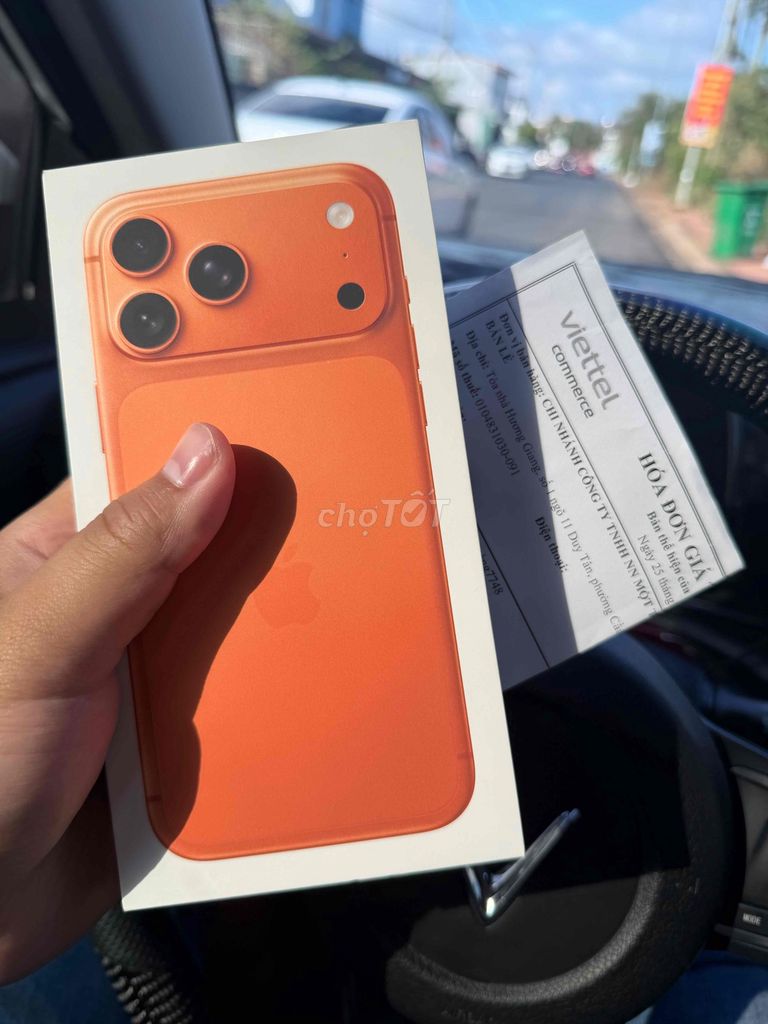 Apple iPhone 17 Pro Max 512GB Cam Mới. Mua bán Điện thoại tại Thành phố Buôn Ma Thuột Đắk Lắk được đăng bởi Phạm Huy Hoàng hình 1