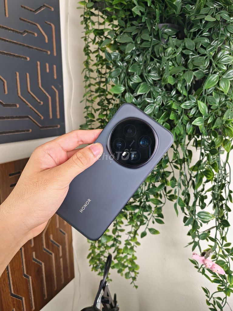 Honor Magic 8 Pro 512GB Đen 99%. Mua bán Điện thoại tại Quận Thanh Xuân Hà Nội được đăng bởi Khương Quỳnh hình 1