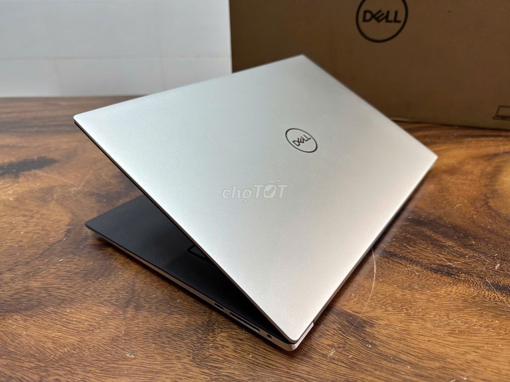 Dell XPS 9500 i7 15.6 inch 16GB/512GB. Mua bán Laptop tại Quận Tân Bình Tp Hồ Chí Minh được đăng bởi Nguyễn Phi triều hình 1