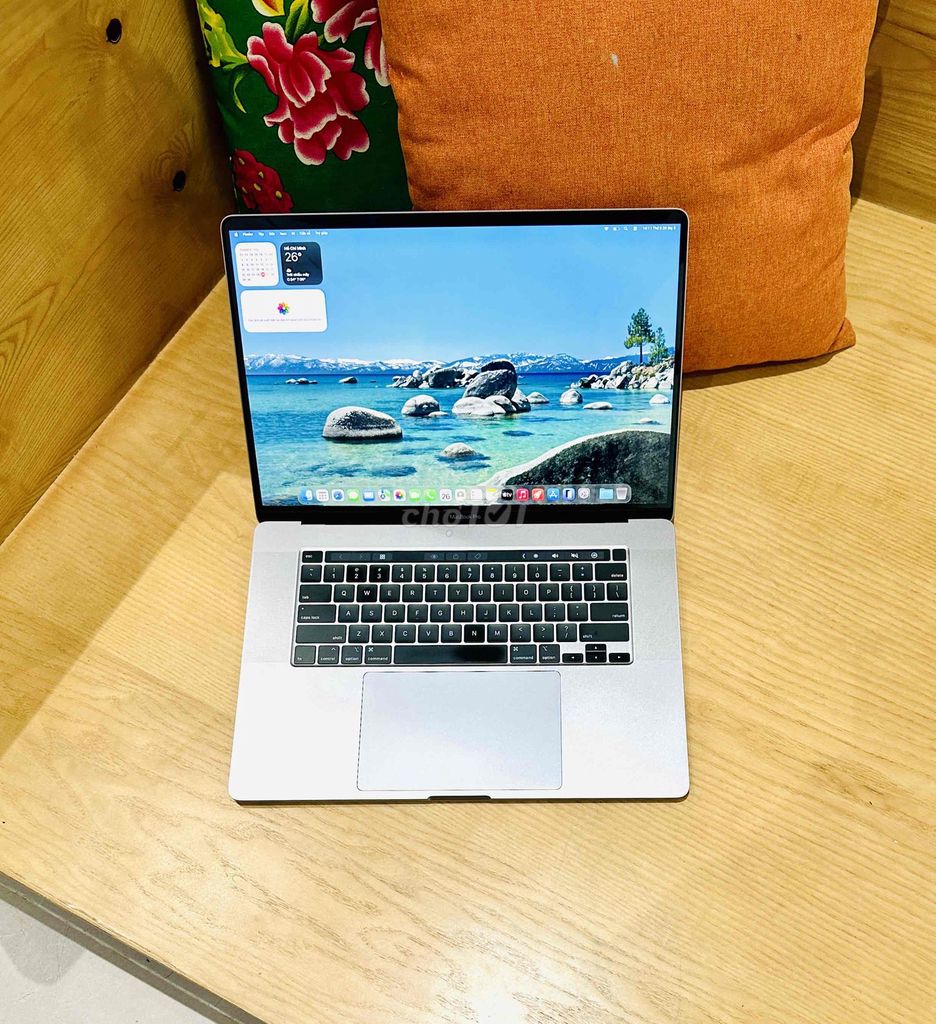 Apple Macbook Pro 2019 i7 16 inch 16GB/512GB Bạc. Mua bán Laptop tại Quận Hồng Bàng Hải Phòng được đăng bởi Trần Mạnh Cường hình 1