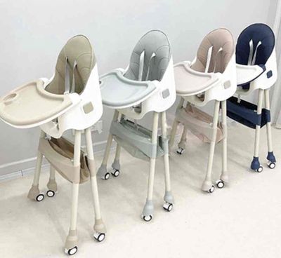 Ghế ăn dặm tựa lưng rộng rãi tiện ích cho bé. Mua bán Mẹ và bé tại Thành phố Dĩ An Bình Dương được đăng bởi Anh Giang