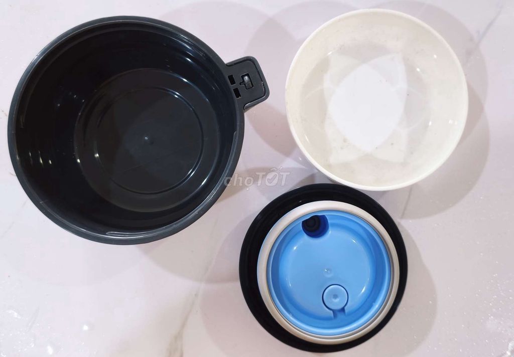 Bình giữ nhiệt Zojirushi . Mua bán Dụng cụ nhà bếp tại Quận 4 Tp Hồ Chí Minh được đăng bởi Dzung Lê hình 1