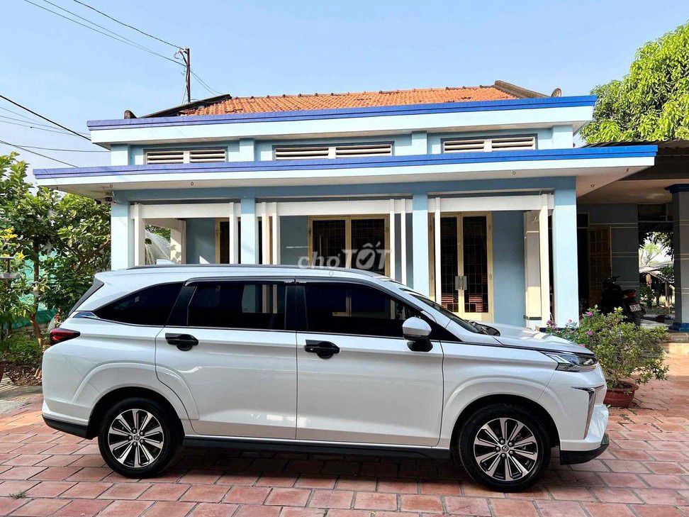 Toyota Veloz Cross 1.5 bản tiêu chuẩn 2023. Mua bán Ô tô tại Huyện Hóc Môn Tp Hồ Chí Minh được đăng bởi Sao Mai Home Oto hình 1