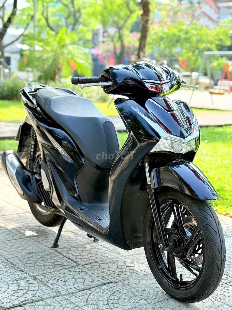 Honda SH 125 2023 Đen