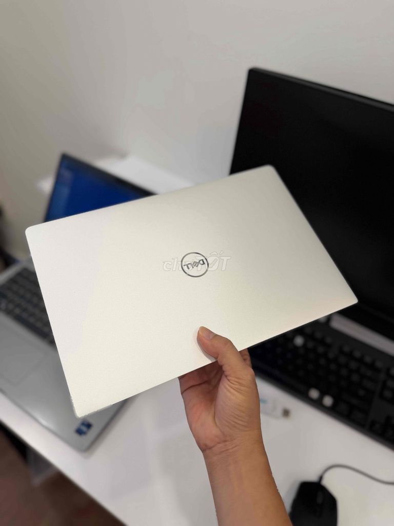 Dell Xps 9370 I7 8550U Ram 16G Sdd 512G 4K Touch. Mua bán Laptop tại Quận Tân Bình Tp Hồ Chí Minh được đăng bởi ĐẶNG HOÀNG PHÚC hình 1