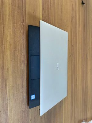 Dell precision 5540 laptop chuyên đồ họa, hành US. Mua bán Laptop tại Thành phố Đồng Xoài Bình Phước được đăng bởi LAPTOP LÂM PHONG