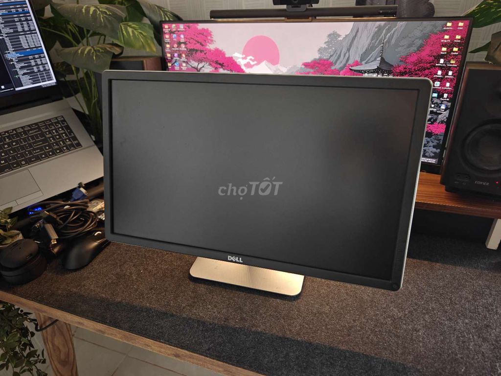 Màn hình DELL P2314Ht IPS 60Hz. Mua bán Phụ kiện (Màn hình, Chuột...) tại Quận Cái Răng Cần Thơ được đăng bởi Khôi Nguyễn hình 1