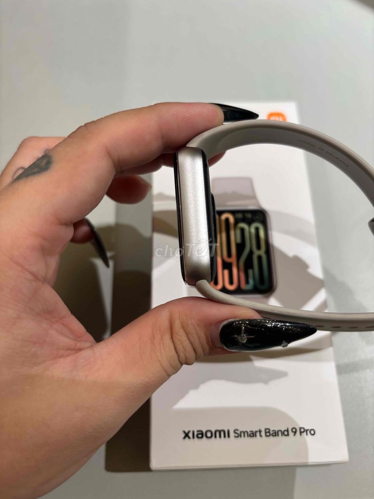 Pass Miband 9 Pro màu bạc