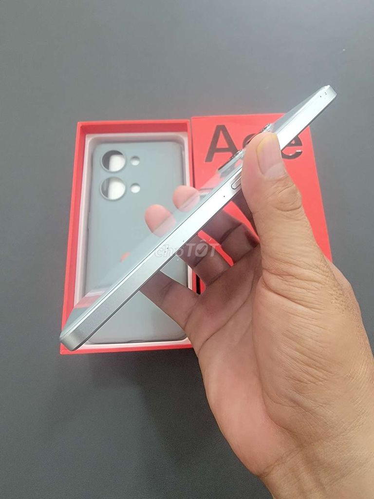 Còn em Oneplus Ace 2V ram 16/256gb fullbox. Mua bán Điện thoại tại Quận Gò Vấp Tp Hồ Chí Minh được đăng bởi Cửa hàng  KGPHONE STORE hình 3