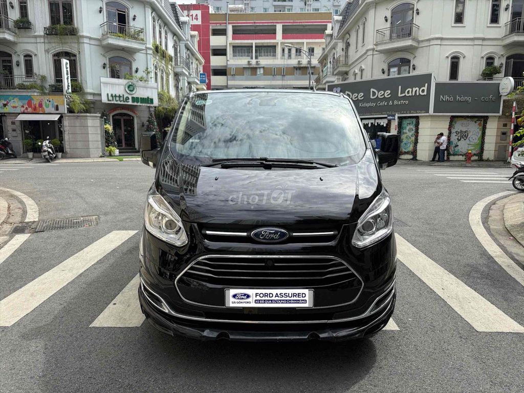 Tourneo Limousine Gói Độ Cao Cấp Xe Tại Hãng Ford. Mua bán Ô tô tại Quận Tân Bình Tp Hồ Chí Minh được đăng bởi FORD PHỔ QUANG XE CŨ hình 1