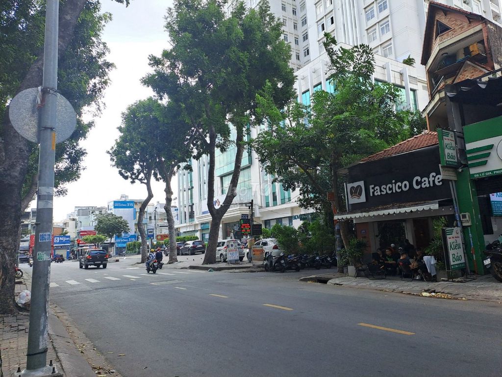 Nhà 60m2 cư xá Lữ gia F.15 Q.11 , DT 4x15 , trệt 2 lầu giá 13,75. Mua bán nhà ở tại Quận 11 Tp Hồ Chí Minh được đăng bởi Hùng nguyễn hình 2