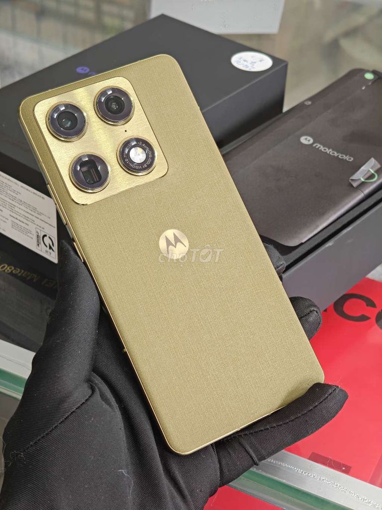 Motorola Signature Xanh olive 256GB 12GB. Mua bán Điện thoại tại Thành phố Đà Lạt Lâm Đồng được đăng bởi Lộc Lá Mô Bai hình 1