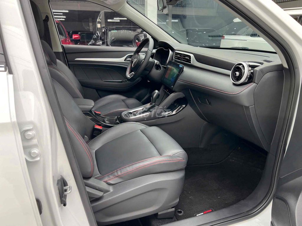 MG ZS STD 2024 - 13000km. Mua bán Ô tô tại Quận Tân Bình Tp Hồ Chí Minh được đăng bởi Kim Ngân Xe Lướt hình 6