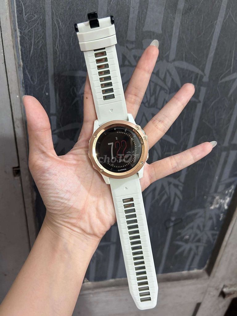 Garmin Fenix 3 Vàng trắng likenew 51mm. Mua bán Thiết bị đeo thông minh tại Huyện Nhà Bè Tp Hồ Chí Minh được đăng bởi Hung hình 1