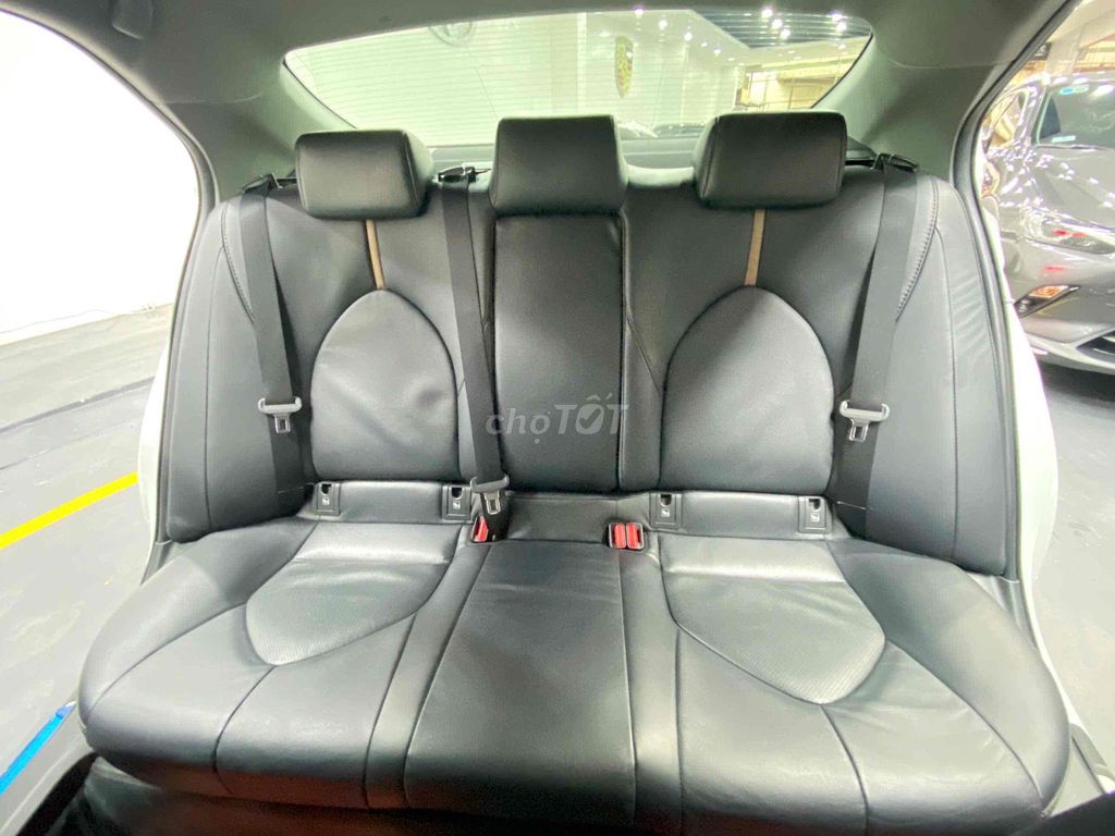 Toyota Camry 2021 2.0G - 15000 km siêu lướt. Mua bán Ô tô tại Thành phố Thủ Đức Tp Hồ Chí Minh được đăng bởi Bá Lộc hình 11