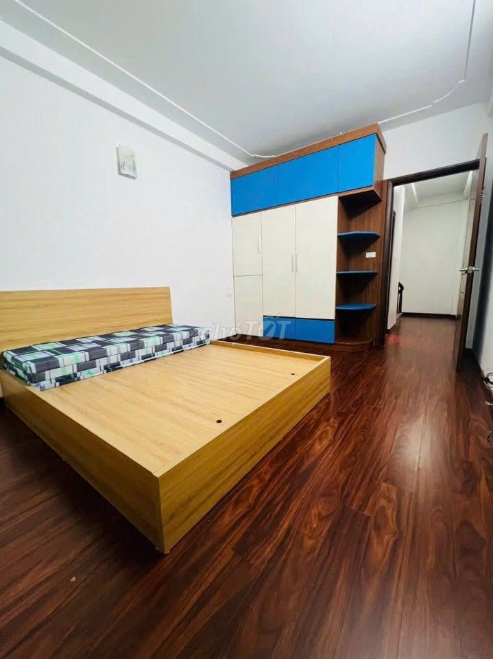Продается красивый дом площадью 35 м2, Йен Нгия, Хадонг, полностью меблированный, цена 3 миллиарда
