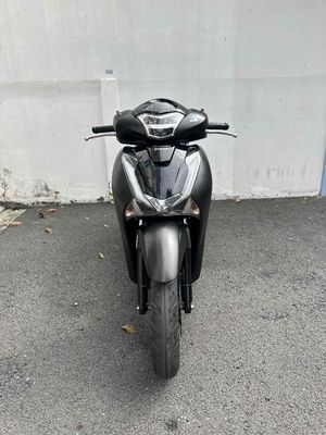 Honda SHVN 150 ABS 2017 Đen 18363 km. Mua bán Xe máy tại Quận Tân Phú Tp Hồ Chí Minh được đăng bởi Nguyễn Bảy