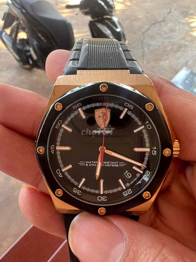 Đồng hồ đeo tay Ferrari 0830553 Nam. Mua bán Đồng hồ tại Thành phố Gia Nghĩa Đắk Nông được đăng bởi Minh Tuấn hình 1